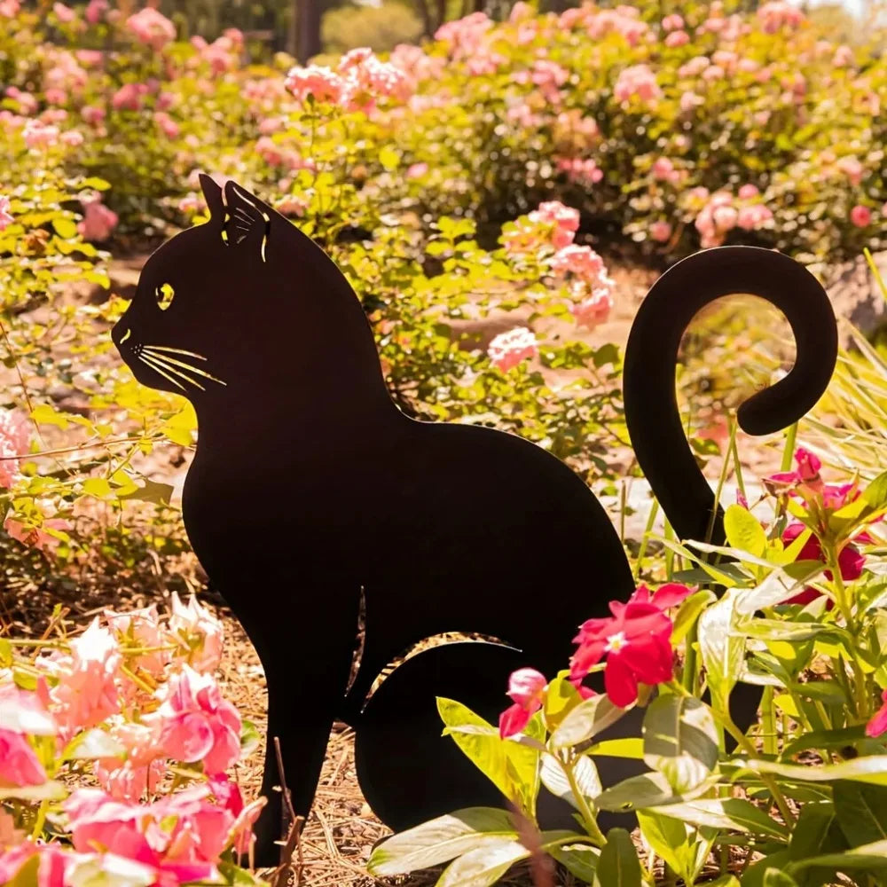 Cat Family Garden Stakes - Cute Silhouette Decorations for Yard & Lawn